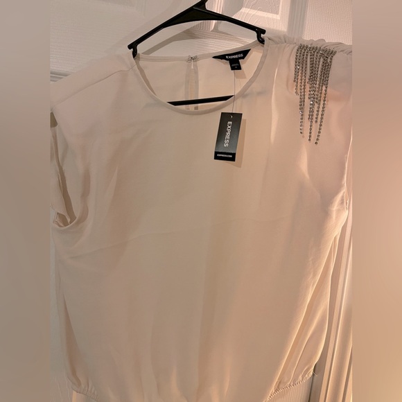 NWT Express ivory blouse with embellishment M - Picture 1 of 3